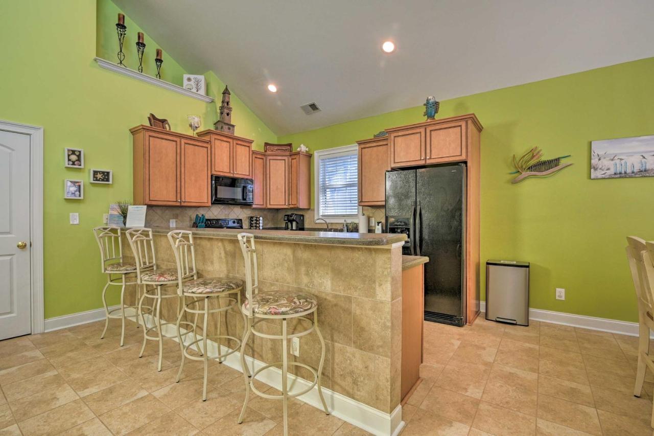 Charming Bermuda Bay Hideaway With Game Room! شاطئ ميرتل المظهر الخارجي الصورة