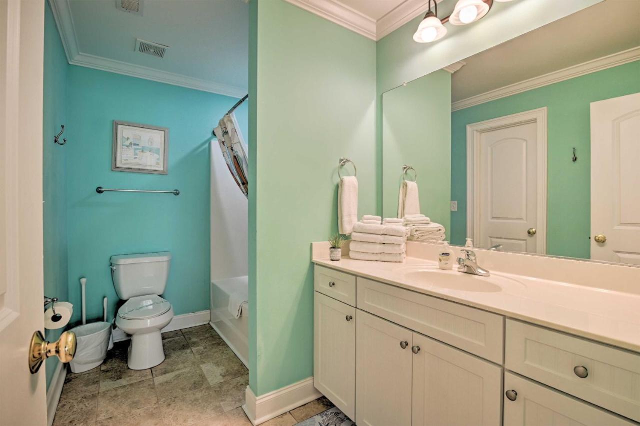 Charming Bermuda Bay Hideaway With Game Room! شاطئ ميرتل المظهر الخارجي الصورة
