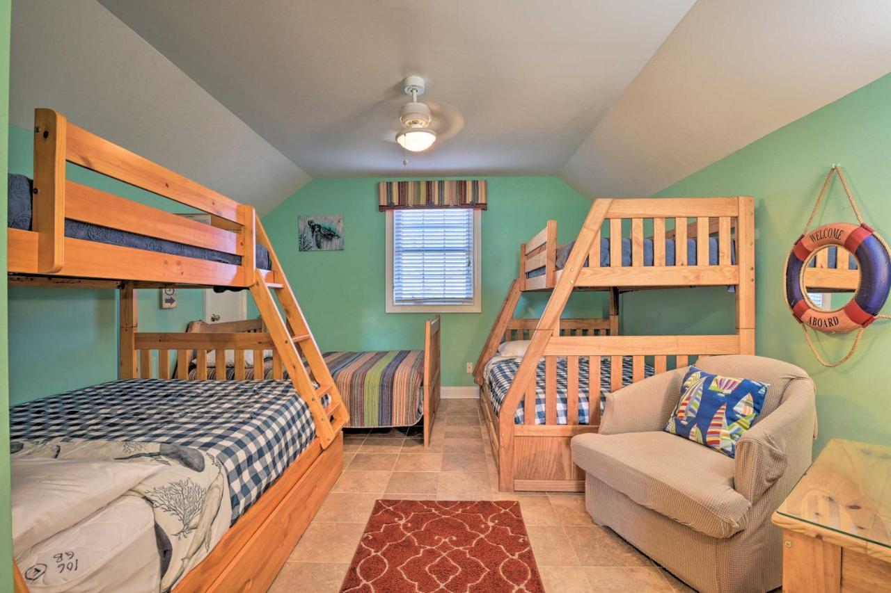 Charming Bermuda Bay Hideaway With Game Room! شاطئ ميرتل المظهر الخارجي الصورة