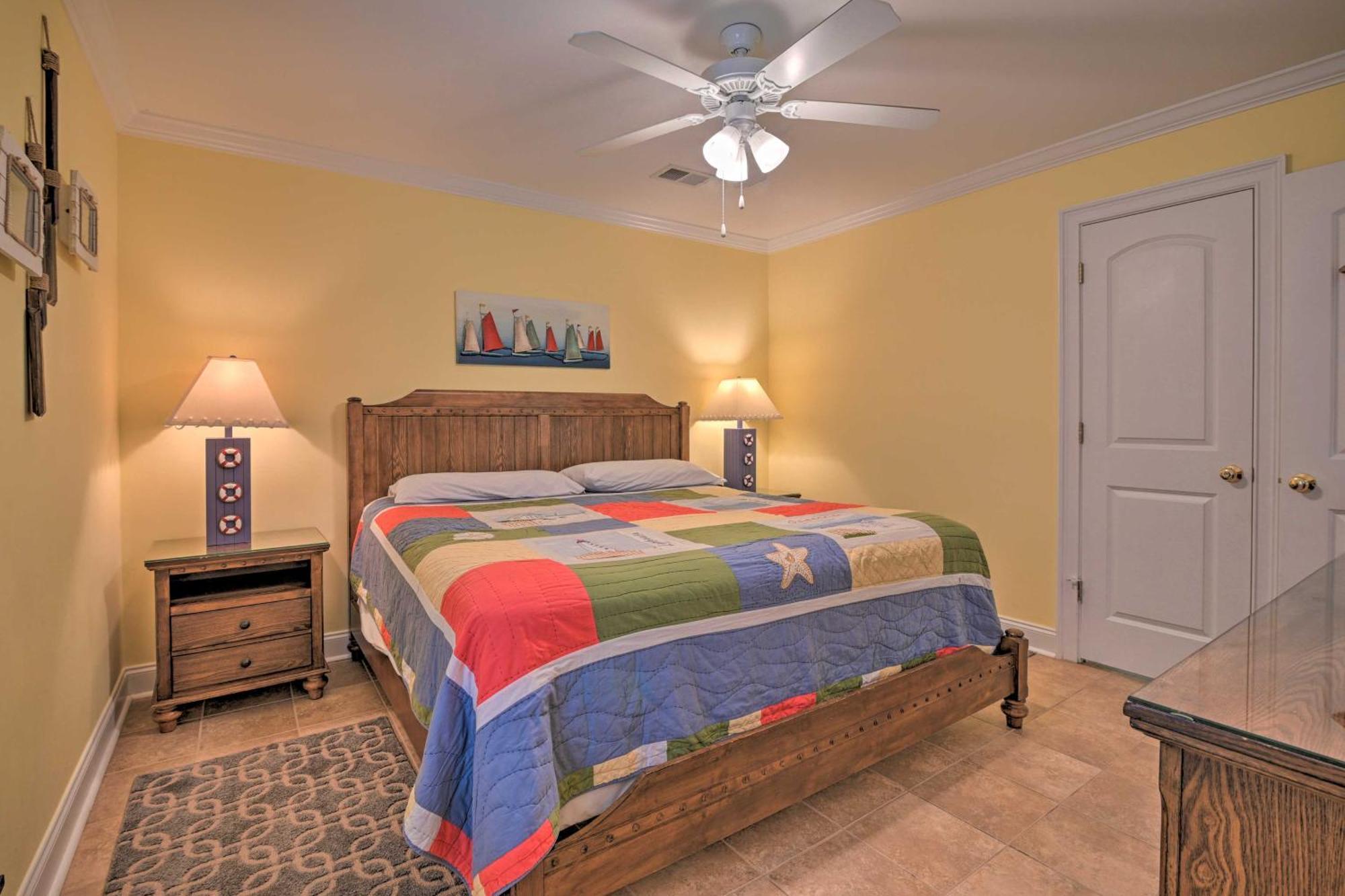 Charming Bermuda Bay Hideaway With Game Room! شاطئ ميرتل المظهر الخارجي الصورة
